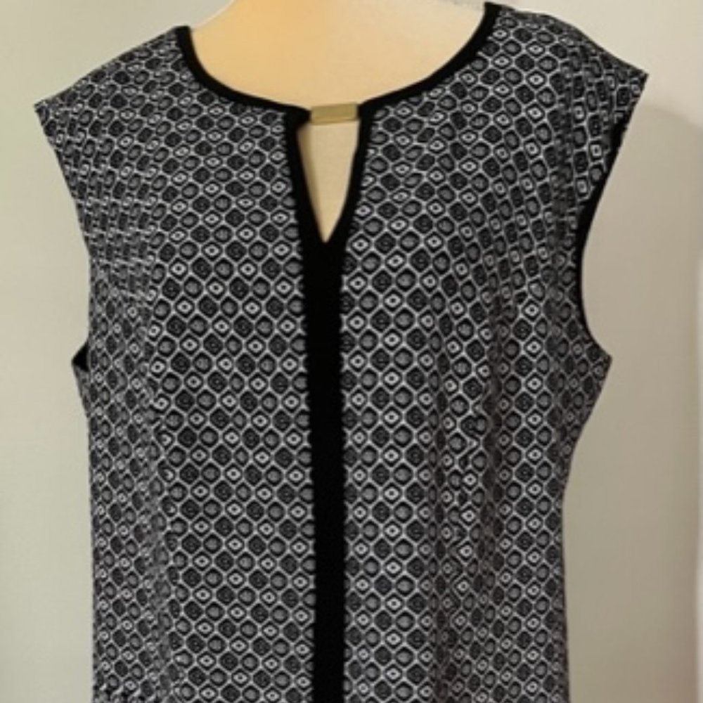 Women's Black , pink and yellow shift dress